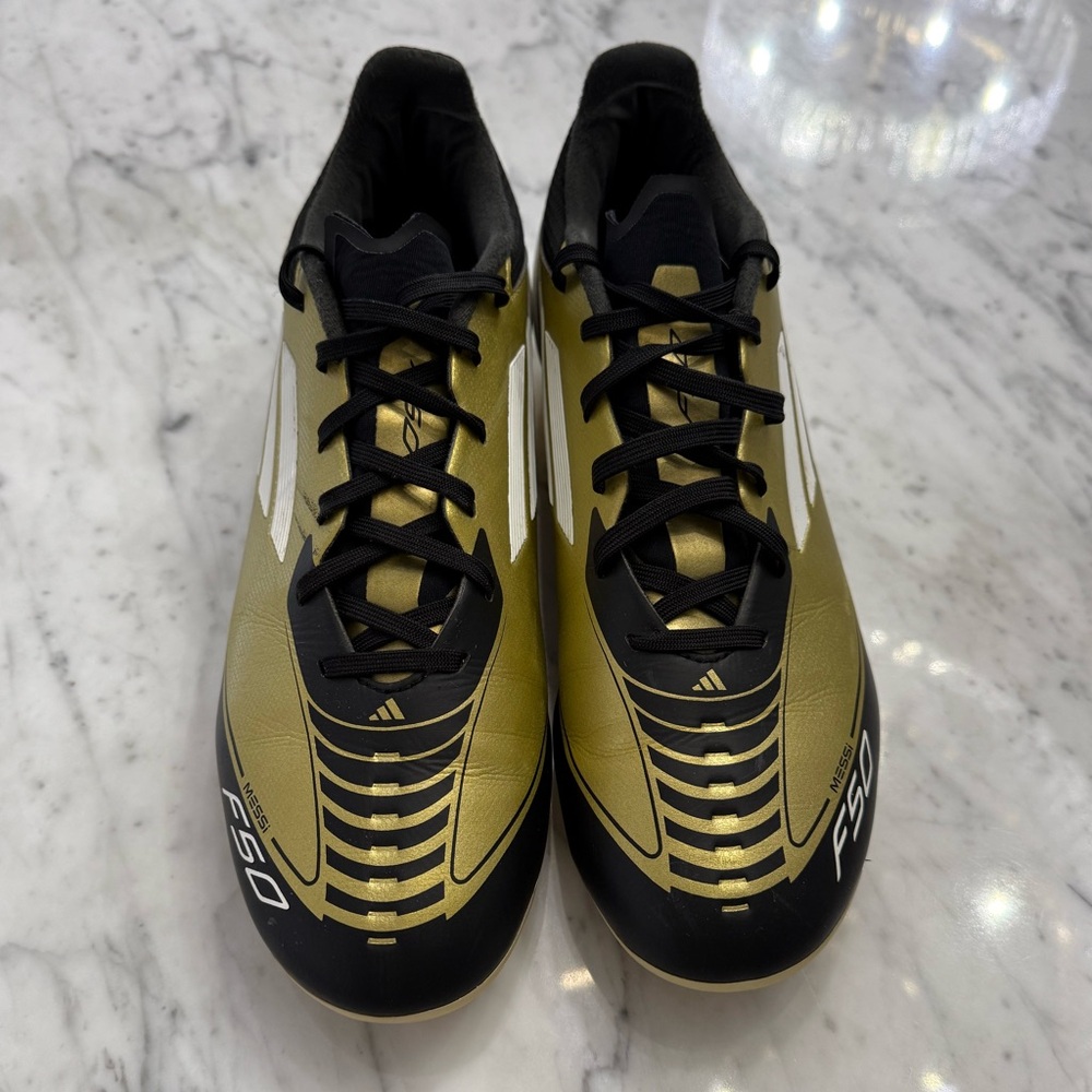 EXCELLENT Adidas Messi F50 Women’s Black and Gold Soccer Cleats Shoes - Picture 2 of 7